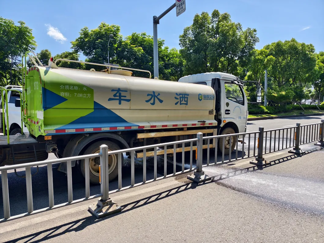9.7 m³ Pure Electric High Pressure Water Spraying truck