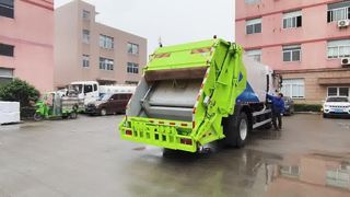 camion comparateur d'ordures